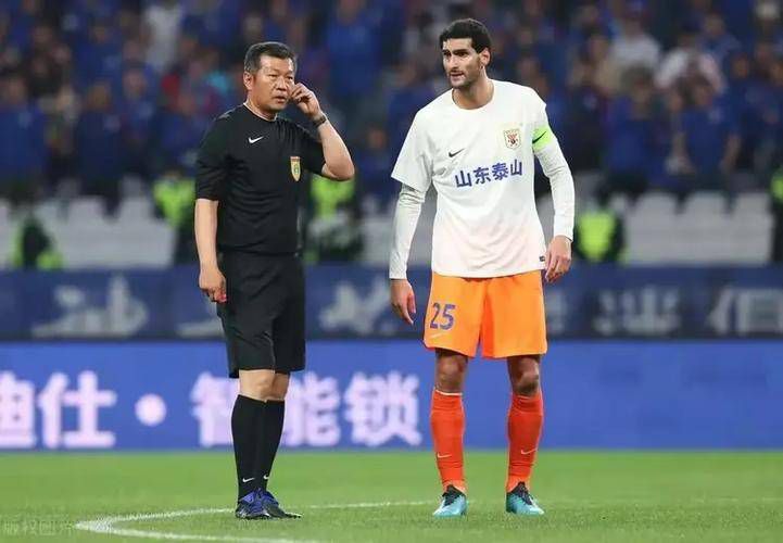亚洲精品三区
