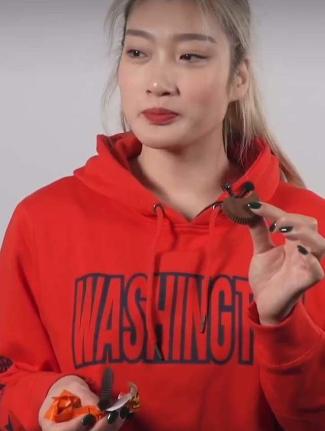 桃色在线视频