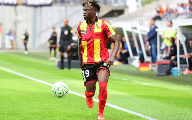 sss华人